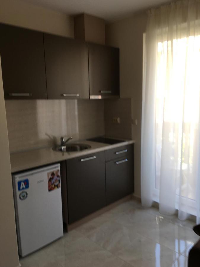 Vase Apartments Ravda Luaran gambar