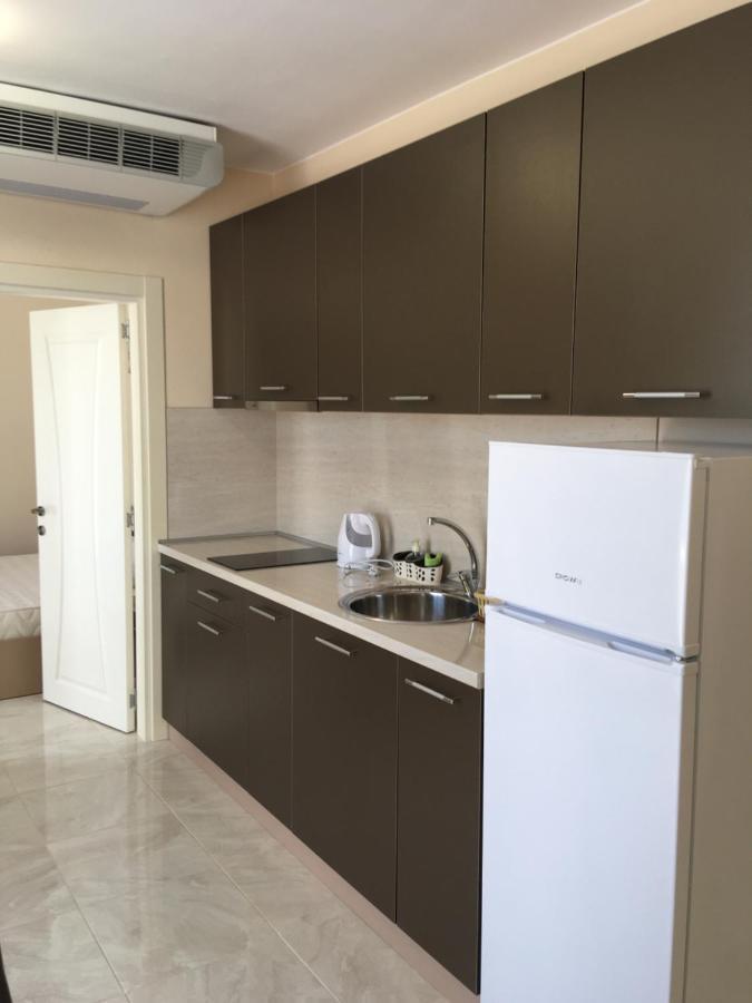 Vase Apartments Ravda Luaran gambar